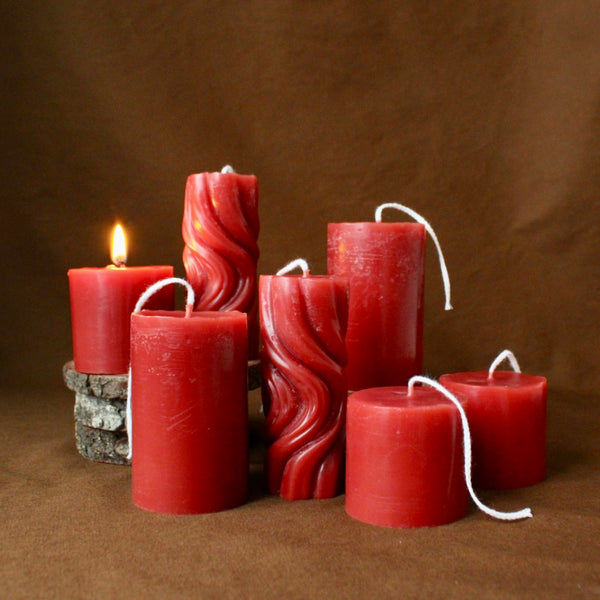 Alkanet Beeswax Candle